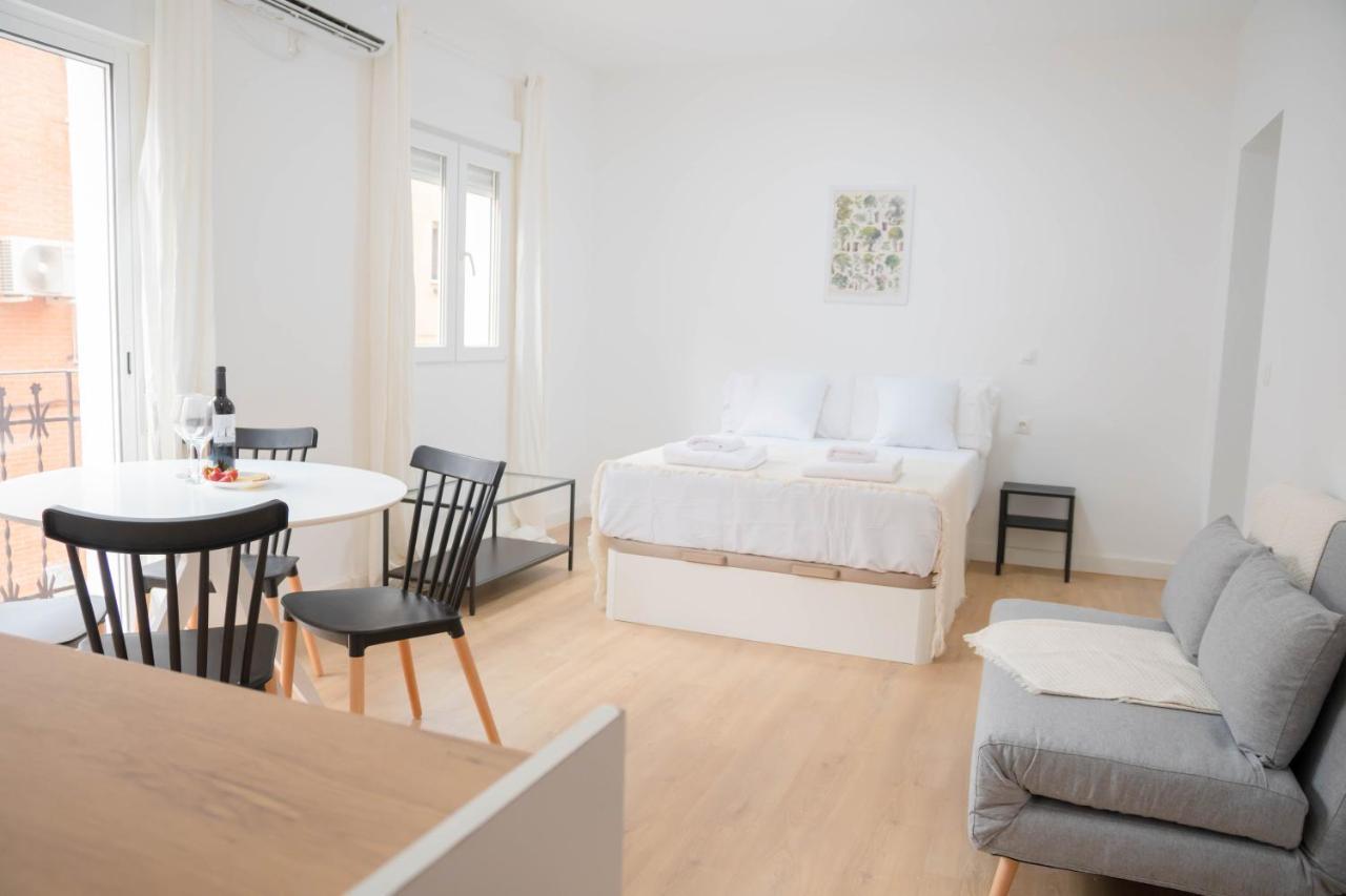 For You Rentals Encantador Y Unico Estudio Temporal En Tetuan Madrid Mlu1º1 Bagian luar foto