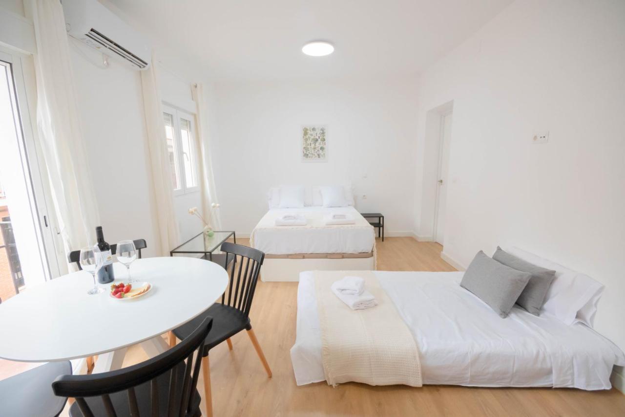 For You Rentals Encantador Y Unico Estudio Temporal En Tetuan Madrid Mlu1º1 Bagian luar foto