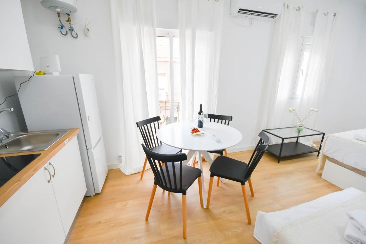 For You Rentals Encantador Y Unico Estudio Temporal En Tetuan Madrid Mlu1º1 Bagian luar foto