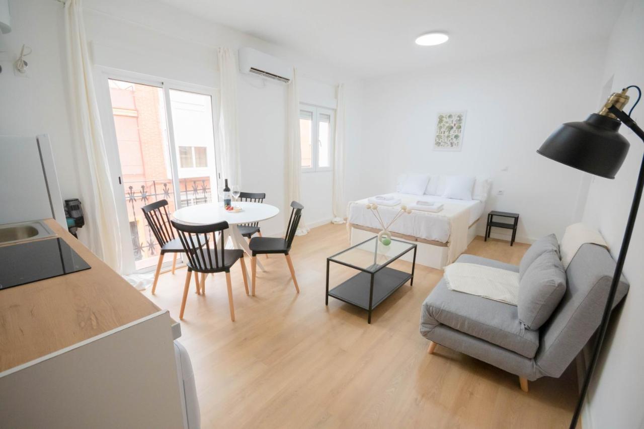For You Rentals Encantador Y Unico Estudio Temporal En Tetuan Madrid Mlu1º1 Bagian luar foto